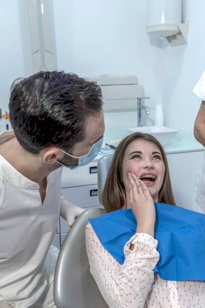 Best Cracked Tooth Emergency Dentist  in Sedalia, MO